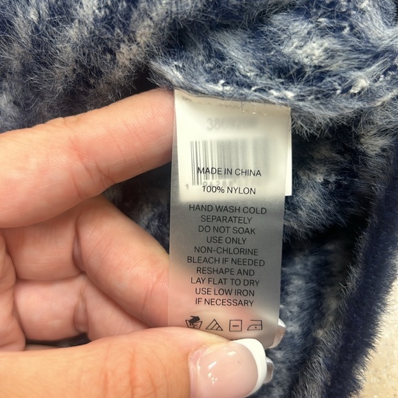 Court & Rowe Houndstooth Eyelash Knit Cardigan NWT - Picture 8 of 11